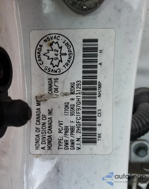 2016 Honda Civic Touring z USA, uszkodzony, nr VIN 2HGFC1F97GH111293